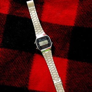 Vintage! Brand New Illuminator Casio Watch